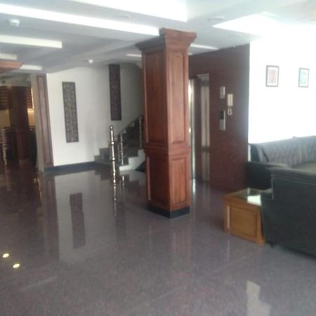 Hotel The Valley View Kashmir Srīnagar Esterno foto